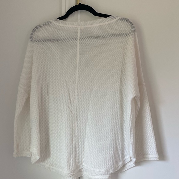 White waffle tee - Picture 3 of 3